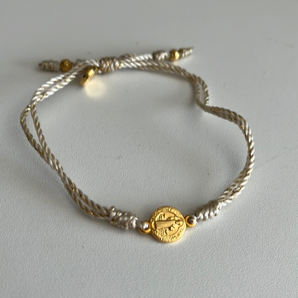 Christianity Gold Bracelet With A Religious Figure On The Front